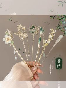 Elegant Ancient Chinese Style Hairpin for Girls Fashionable Versatile Hanfu Hair Accessory Flowing Tassel Flower Design