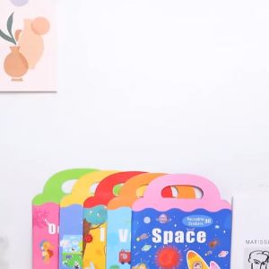 Buku Sticker Magnet Haiwan Kenderaan Angkasa Dinosour Ulang Tampal Sesuai Untuk Kanak Kanak 2 Hingga 6 Tahun Kids 2-6yrs Magnetic Puzzle Book Quiet Sticky Book Paste Puzzle Book Sticker 果冻贴纸书2-6岁宝宝卡通儿童益智书贴画纸反复贴恐龙动物安静黏贴书磁性拼图书 A055