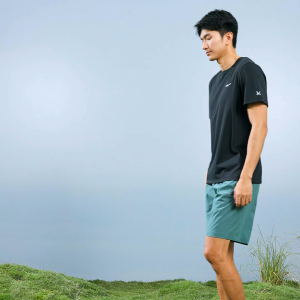 ERKE Mens Sports Shoes Leather Upper Water-Repellent Lingyue 2.0 Anti-Slip and Wear-Resistant Running Shoes