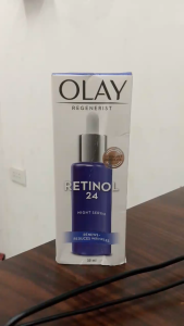 OLAY Retinol 24 Night Serum 30ml - Nighttime skincare product with retinol for renewing and reducing wrinkles.