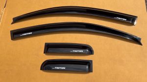 กันสาด คิ้วกันสาด คิ้วกันสาดประตู (สีดำ)MITSUBISHI TRITON 2005 - 2014 ไทรทัน CAB แคป กันฝน คิ้วกันสาดงานไทย ส่งเร็วส่งไว ส่งภายใน 24 ชม