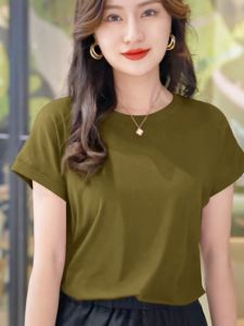 เสื้อยืดแขนสั้นผู้หญิงฤดูร้อน 2024 เอวยางยืดและคอกลมเข้าได้หลายชุดแลดูผอมเสื้อผ้าทํางานลําลองในสีทึบ