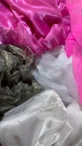 VẢI VOAN KÍNH BÓ HOA MAY ĐẦM LÀM HOA KHỔNG LỒ