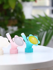 2In1 Plastic Sprinkler Nozzle For Flower Waterers Beverage bottle Watering flower spray nozzle
