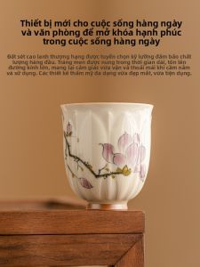 JISU | Elegant Hand-painted Magnolia Ceramic Teacup