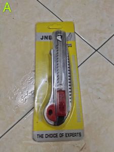 JNBO Proffesional knife 18mm paper CutterGrade ART knife blade folding knife plus heart packing knife (Inside 5Pcs Blade)