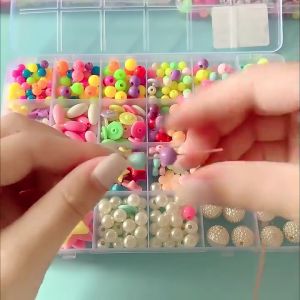 ชุดร้อยลูกปัด DIY 24 ช่อง พร้อมอูปกรณ์ ครบชุด กล่องจัดเก็บ ลูกปัดร้อยสร้อย