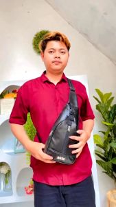TAS LAKI BISA COD: Tas Selempang Dada Pria Model Distro Kulit Sintetis Produk Lokal Semarang