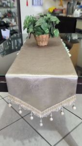 Taplak Meja Aesthetic / Estetik untuk Meja Tamu / Meja Makan 4 Kursi Gold Silver Mocha Green Maroon