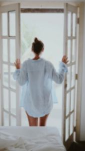 AI Content Image for Marketing & Social Media (VRM001)