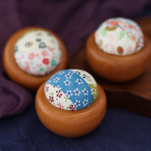 Đồ Thêu Chữ Thập Thủ Công DIY Đế Gỗ Khóa Cài Kim Đệm Kim Đồ Thủ Công Dễ Thương Túi Đựng Kim Thêu Hạt