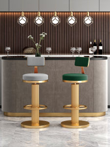 เก้าอี้บาร์สุดเทรนด์แบบหมุนได้และปรับระดับได้สำหรับใช้ในบ้านพร้อมเบาะรองรับ เก้าอี้ขาสูงสไตล์โมเดิร์นเรียบง่ายสำหรับร้านอาหารและร้านขายของที่ระลึก
