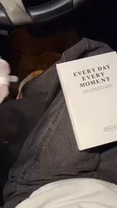 ชุดถนอมสายชาร์จ ลาย  กระต่ายสตอเบอรี่ สำหรับ ไอโฟน  18w/20w/35w พร้อมส่งจากไทย