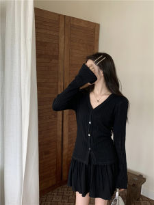 V-neck Flared Sleeves Knitwear Tops Womens Autumn Plus Size Plus Size Ladies Loose-Fit Fall/Winter Slim Slim Looking Temperament Coat Cardigan