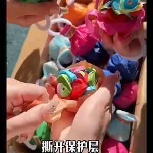 10Pcs Hand Throw Streamers No Mess Throw Confetti Poppers for Birthday Party Wedding Grand Opening