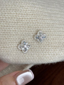 Bông Tai Hình Clover May Mắn S925 Bạc