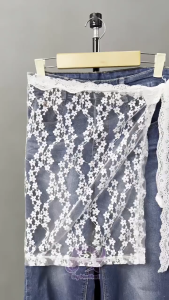 Pakaian Wanita Dengan Desain Khas Korea & Skirt Lace Up