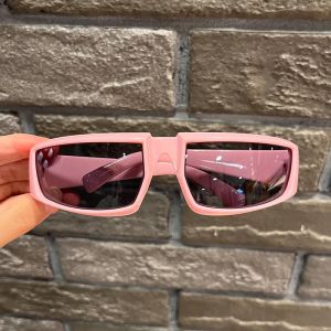 New Arrival Ins Childrens Cycling Sports Sun Glasses Y2g Future Sense Fashion Sunglasses Stylish Childrens Sunglasses Tide