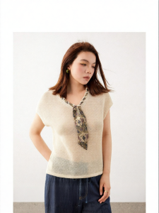 Oolong Tea Freeze Classic Style Silk Blend Scarf
