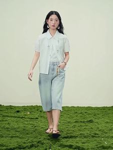 Giordano | Vintage Washed Wooden Bead Charm Straight Denim Shorts Five Division