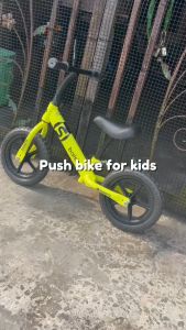 🇲🇾 ReadyStock Push Balance Bike Kid Ride On Toy For 2-6 Years Old No Foot Pedal Kids Bicycle Helmet Basikal Kanak-Kanak