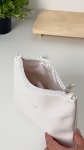 SHINZUI WHITEssentials Acne Calm Brightening Facial Wash CICA | Double Brightening Facial Wash Snow Mushroom 20ml Travel Size