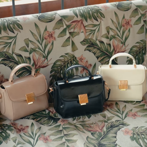 HONYAN GOLD Tas Wanita Elandra Tas Selempang Resleting Tali Panjang Adjustable Handbag Kekinian