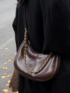 Retro Dumpling Shaped Shoulder Bag Womens Fashion Luxury Commuter Crossbody Bag Chain Design Soft PU Leather Small Size