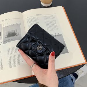Retro Styled Short Wallet for Women with Large Capacity Quilted Pattern Foldable Card Holder with Buckle Closure