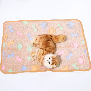 เบาะสัตว์เลี้ยง ผ้าห่มสัตว์เลี้ยง เสื่อแมว ผ้าห่มสุนัข อบอุ่นและสะดวกสบาย ราคาถูกและดีที่สุด คละสี พร้อมส่งค่ะ CW76