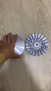 RUMAH ROLLER BUBUT NMAX AEROX LEXI + KIPAS BUBUT DERAJAT 135 BAHAN ORIGINAL YAMAHA