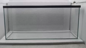 ตู้ไม้น้ำ ตู้ปลาทรงแคบกระจกใส พร้อมฝาตะแกง 18 นิ้ว 6x18x8 นิ้ว หนา 3 มิล