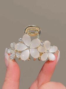 Fancy Metal Grip Medium Elegant Opal Flower Clip Back Head Half Tie Barrettes Shark Clip Headdress