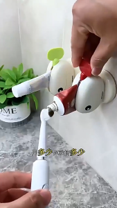 1pc Toothpaste Squeezer Suction Cup Manual Wall Facial Cleanser Suction Cup