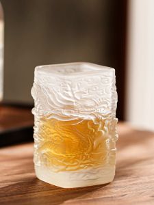 Handmade Glass Whiskey Cup Dragon Pattern Japanese Style Home Use Small Liquor Cup for White Wine And Spirits Drinkware