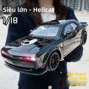 Dodge Challenger SRT Hellcat Simulation 1:18 Scale Metal Car Model Toy