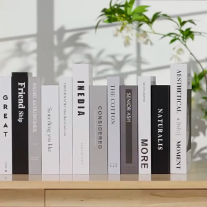 หนังสือปลอม [1ชิ้น] หนังสื้อตั้งโชว์ ตกแต่งบ้าน พร็อพตกแต่ง ลวดลายสวยงาม มีหลายแบบ /2154