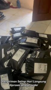 Kaos Distro Bandung: Baju Distro Terbaru & T-Shirt Distro Kekinian