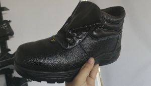 Brand GenGeGo( 3 Days Delivered COD)Safety Shoe (Steel Toe Cap) Low Cut & Mid Cut Safey Boot Kasut Kesalamatan Leather Men