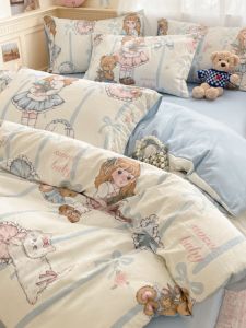 Ultra Soft Washed Non-Cotton Three-Piece Bedding Cover Sweet Four-Piece Set Ins Style Polyester Fabric Warmth Retention