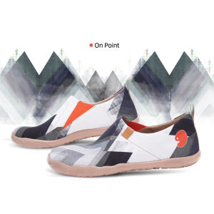 UIN Mens Shoes Canvas Casual Shoes Loafers Wide Feet Comfort Lightweight Sneakers On Point