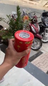 Máy Thổi Bong Bóng Pháo Hoa Có Đèn Led 12 Lỗ Phát Nhạc - Loa Bắn Pháo Hoa Tự Động Trang Trí Đón Tết Kèm Xà Phòng