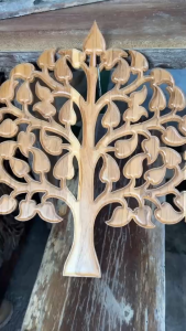 ต้นโพธิ์ ต้นโพธิ์ไม้สัก ใบโพธิ์ แกะสลัก กว้าง 45cmxสูง50cm สีเนื้อไม้ธรรมชาติ สำหรับแขวนผนัง ตกแต่ง