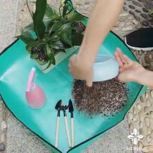 Alas Berkebun Garden Potting Mat Waterproof Alas Bermain Playmate Anak