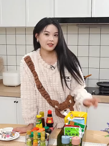Multi-Function Spice Storage Box