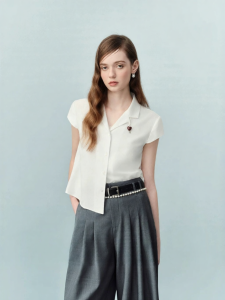 AIVEI | Retro Cultural White Shirt