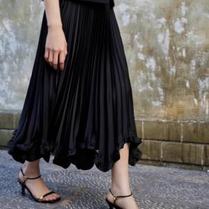 Elegant Silk Half Skirt with Heavy Embellished Petal Wooden Edges Spring New Arrival Womens Fashion Pleated Skirt by Hangzhou