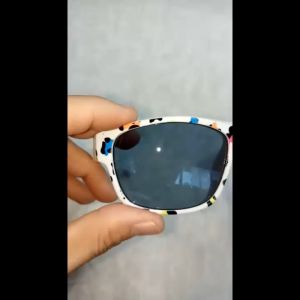Kacamata Gaya Motif Corak Bentuk Kotak Lensa Warna Melindungi Mata Dari Sinar Matahari Cocok Untuk Anak Cewek Cowok - KIDS SUNGLASSES
