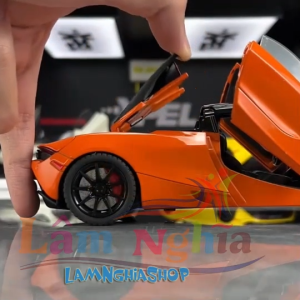 Mô hình siêu xe McLaren 720S tỉ lệ 1:24 cao cấp (Hợp kim đúc) - 4 màu tuỳ chọn