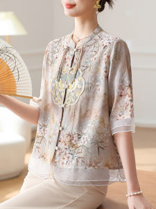 ชุดแฟชั่นฤดูร้อนสำหรับผู้หญิงวัยกลางคนและผู้สูงอายุ 2025 ใหม่ ดีไซน์เก๋ไก๋ คอโปโล แขนยาว กระดุม สไตล์จีน
